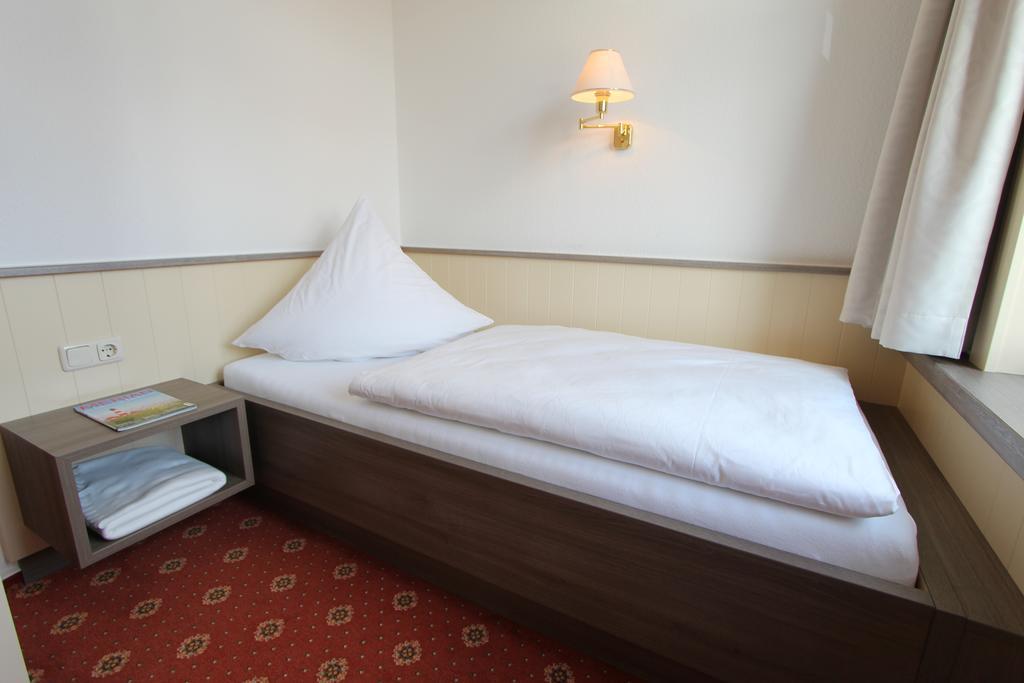 Hotel Thormaehlen Bliestorf Δωμάτιο φωτογραφία